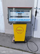 pompe à essence ancienne Restaurer 