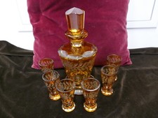 carafe et ses 6 verres en cristal taillé couleur topaze,début 20ème