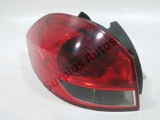 FEU ARRIERE GAUCHE 8200586843