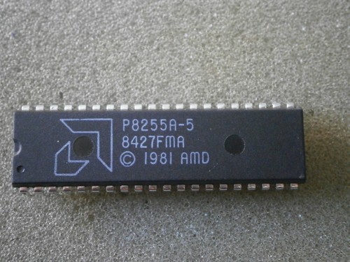 P8255 pins in out - 24,
