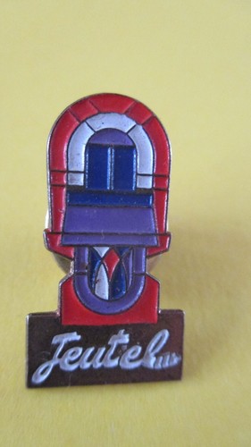 Pin borne arcade jeutel - pin's,