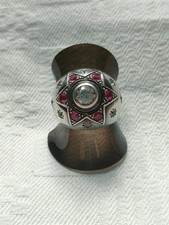 Bijou ancien : bague style boule , dôme , sertie , strass.