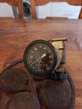 TRES RARE ENSEMBLE COMPTEUR ET SUPPORT POUR 2CV TYPE A 1951/52