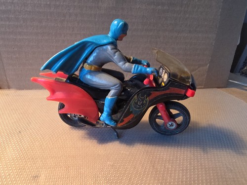Moto figurine batman corgi - figurine, -corgi