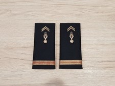 PAIRE DE FOURREAUX / ÉPAULETTES GENDARMERIE ADJUDANT(E) 