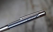 RARE STYLO BILLE S.T. DUPONT