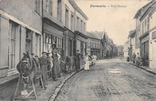 CPA 60 FORMERIE / RUE DORNAT /