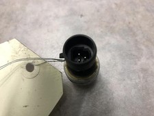 Pressostat de climatisation RENAULT LAGUNA 3 PHASE 1 COUPE 7701205751