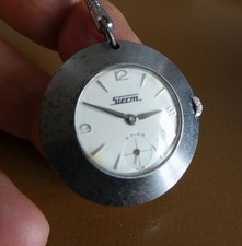 Ancien porte clé montre