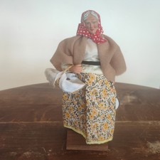 Santon Provençal signé Henry Cavasse La Fromagère