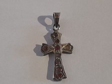 ancien bijou pendentif croix