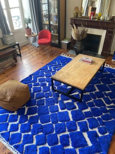 Tapis marocain bleu - -,