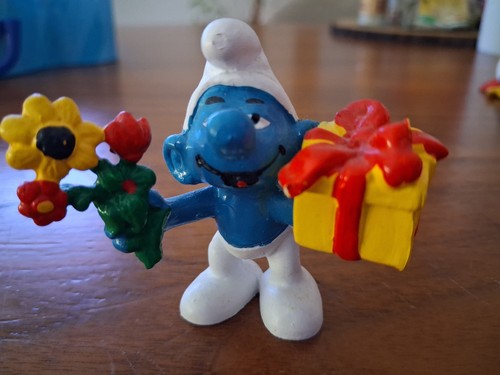 Figurine schtroumpf cadeau