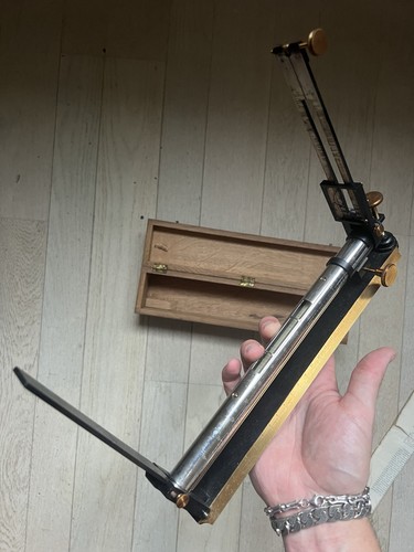 Topographe automatique ancien