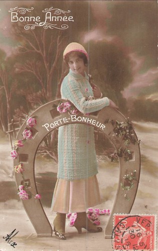 Bonne annee femme bonnet - cp,
