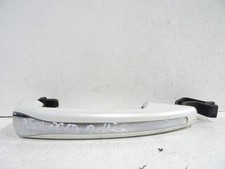 Poignee porte avant gauche