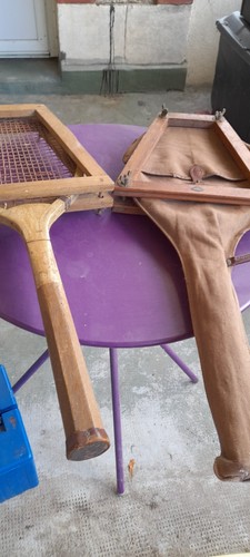 Anciennes raquettes de - 2,