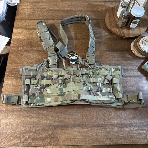 Nwt condor rapid assault chest - assault,