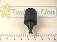 Butée caoutchouc repos AR capot moteur Peugeot 404 sauf coupé/cabriolet