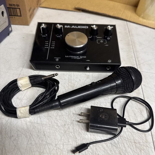 Audio track 2x2 c - m-audio, c-series