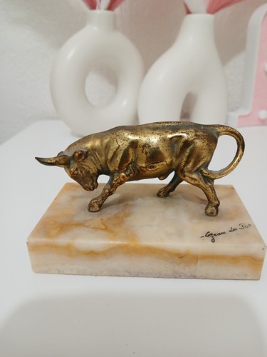 Sculpture vintage taureau