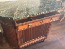 meuble en bois dessus marbre avec tiroir a compartiments