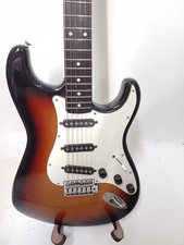 (FENDER) ST62 corps en aulne