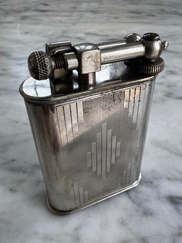 Briquet table marteau - de,