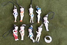 PORTE CLES BETTY BOOP    9   Unités  PLUS UNE BAGUE