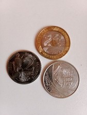 Pièces De Monnaie Lot De 3. 20 Francs, 5 Francs, 2 Francs