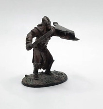 Figurine Plomb le Seigneur des anneaux - Guerrier Uruk Hai NLP 2004