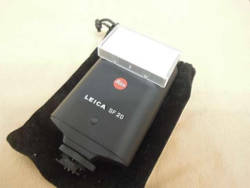 Flash leica pour - leica,
