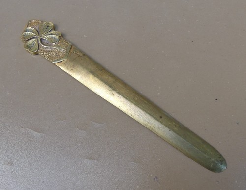 Coupe papier bronze trèfle - coupe,