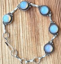 Achetez des bijoux faits main