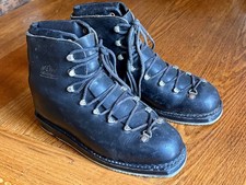 ANCIENNES CHAUSSURES de SKI P. 41 double laçage Casserousse FIT "l'AUBISQUE"
