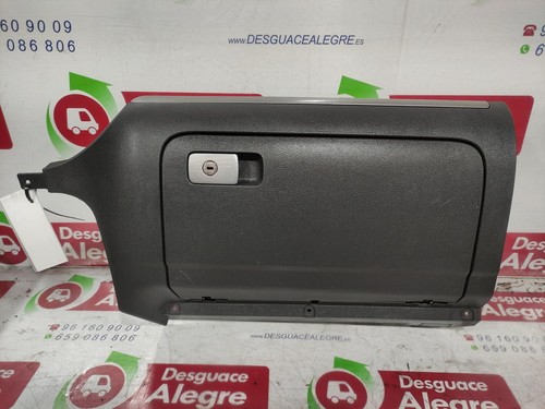 1k1857290 boîte gants - boîte, a