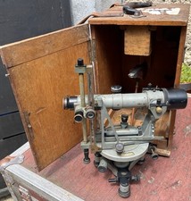 Tachéomètre autoréducteur en métal COLLECTOR Avec Optic Secretan Paris RÉF 185