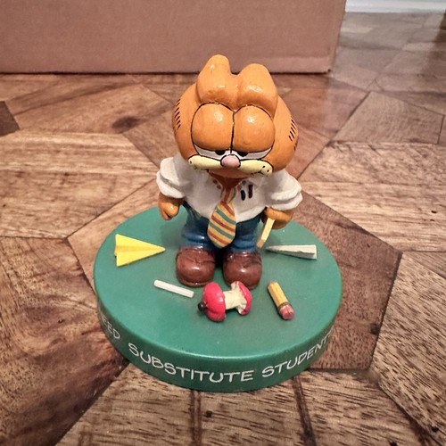 Garfield figure enesco need - i,