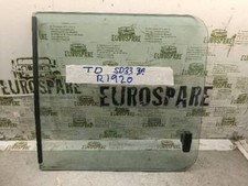 glace coulissante porte arriere droit NISSAN PATROL 3.3 D SD33 1987 39737