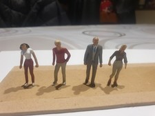 1/43 EME POUR DIORAMA NOREV OU ALTAYA 4 FIGURINES PREISER NEUF JAMAIS SERVIE