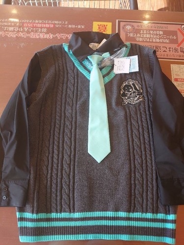 Ensemble cravate gilet tricot