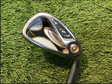 TaylorMade r7 DRAW Irons #5-9