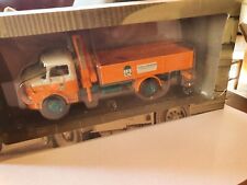 camion d autrefois Mercedes