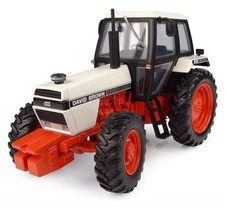 UNIVERSAL HOBBIES, DAVID BROWN 1690 - 4x4 rm 1979-1983, échelle 1/32, UH6753