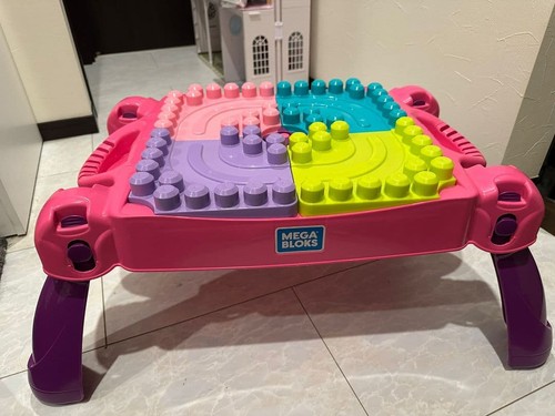Mega bloks block - bloks, table