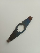 Lame Axe Couteau Rasoir Croix