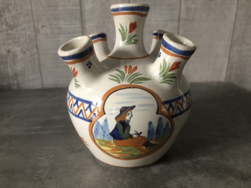 Ancien vase pique fleur - , /