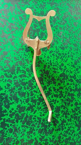Ancienne lyre porte - lyre, partition