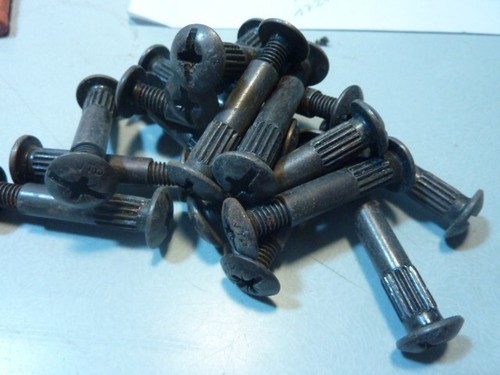 Lot vis pour - 16, assemblage