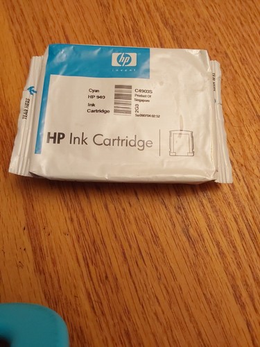 New 940 cyan ink cartridge - hp,